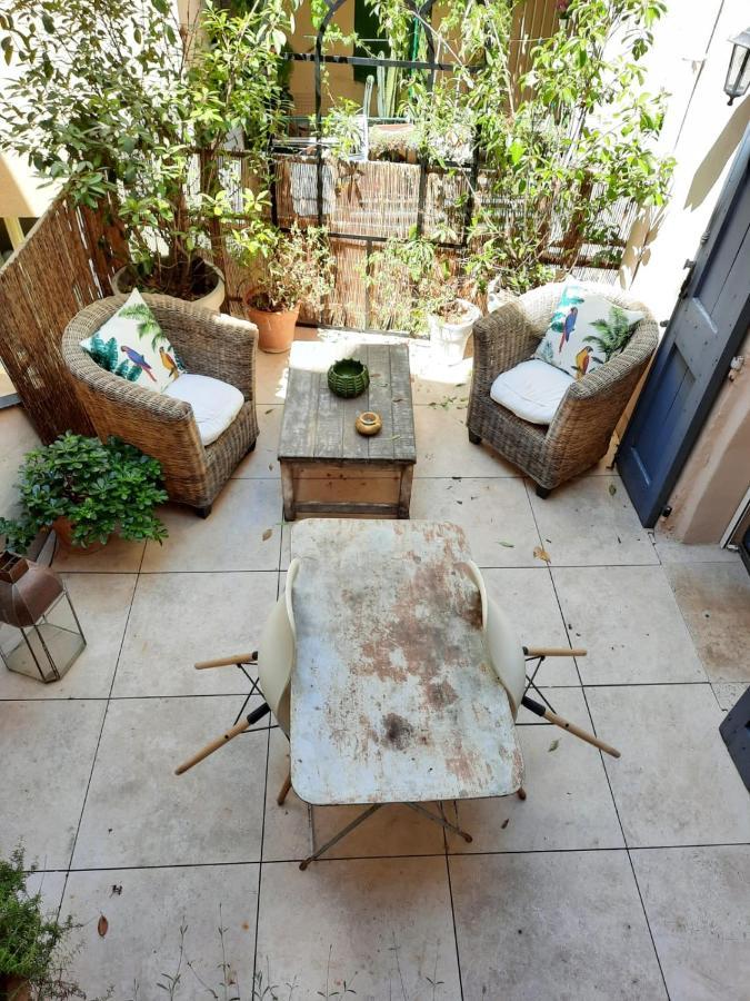 Ferienwohnung Un Coin De Luberon LʼIsle-sur-la-Sorgue Exterior foto