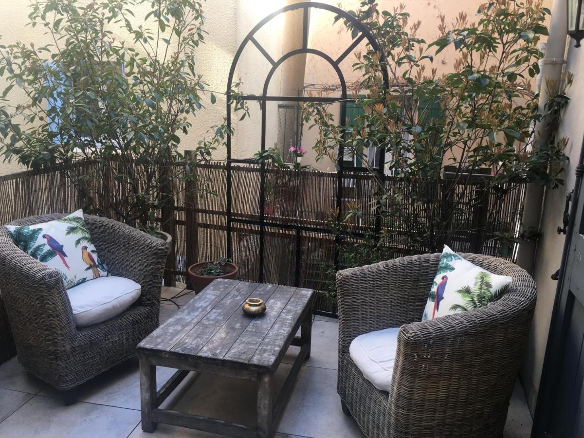 Ferienwohnung Un Coin De Luberon LʼIsle-sur-la-Sorgue Exterior foto